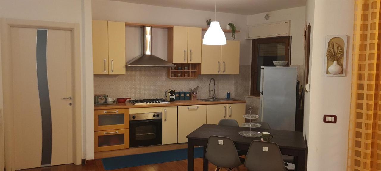 Salute Apartments Terni Bagian luar foto