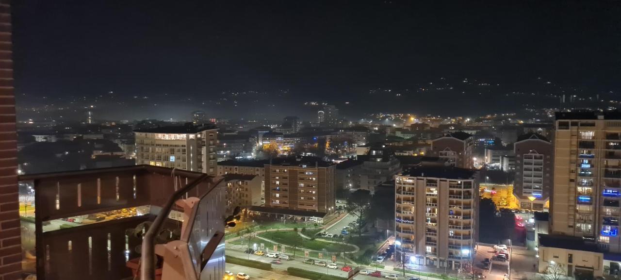 Salute Apartments Terni Bagian luar foto