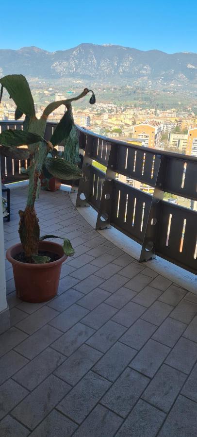 Salute Apartments Terni Bagian luar foto