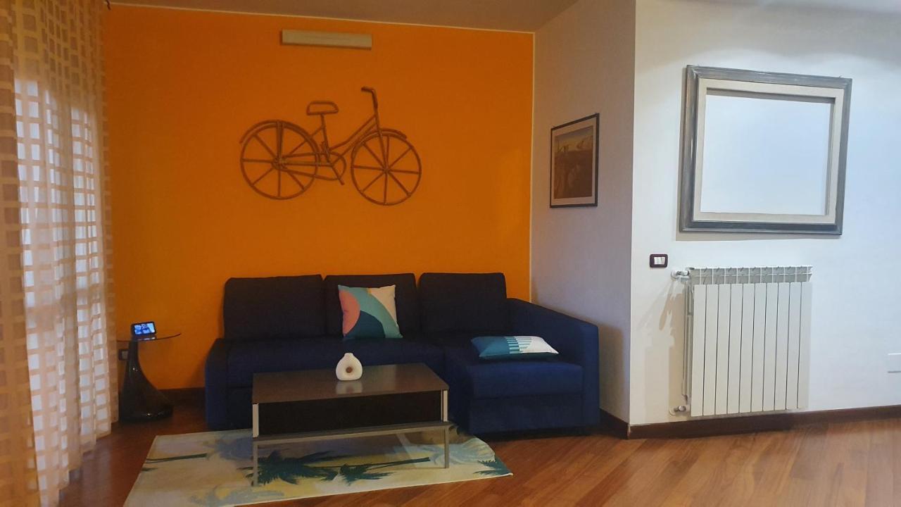 Salute Apartments Terni Bagian luar foto